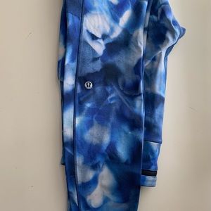 Lululemon 6 full length blue marble legging pocket